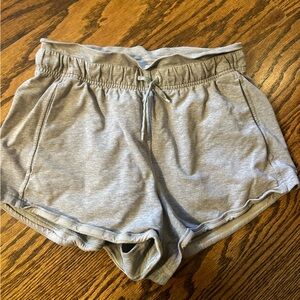 Lululemon On the Fly shorts